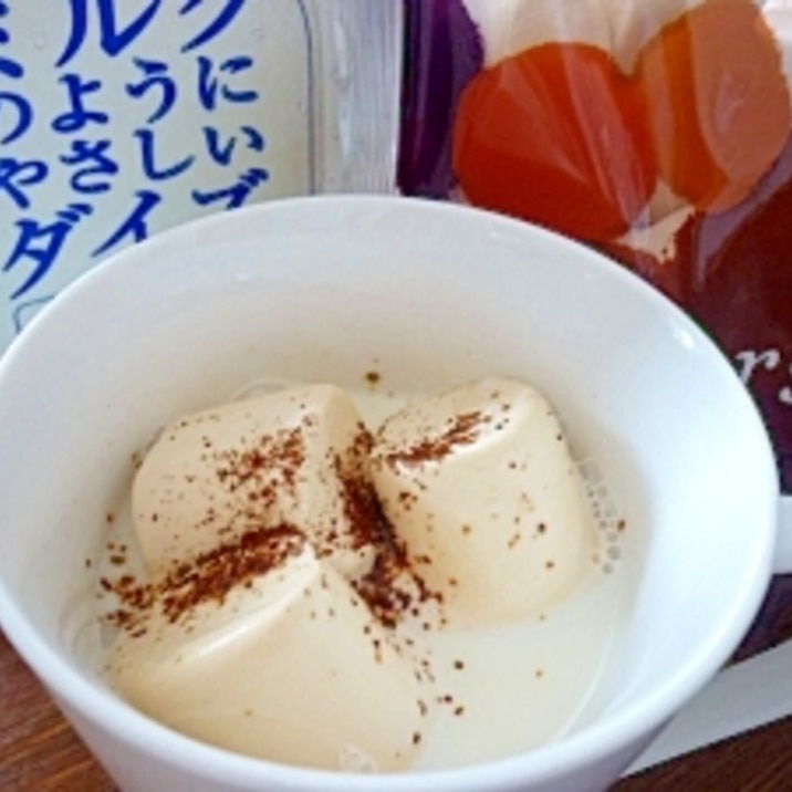 コーヒーマシュマロを浮かべて ほんのり珈琲味の豆乳 レシピ 作り方 By Megmako 楽天レシピ コーヒーマシュマロを浮かべて ほんのり珈琲味の豆乳 レシピ 作り方 By Megmako 楽天レシピ